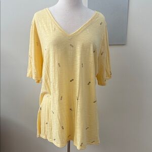 Lane Bryant Metallic Pineapple Tee Size 18/20